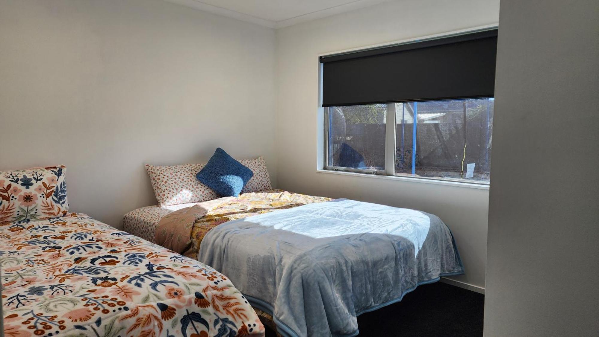 Oaktree Entire Holiday Home, Sleeps 8 To12 Rotorua Bagian luar foto