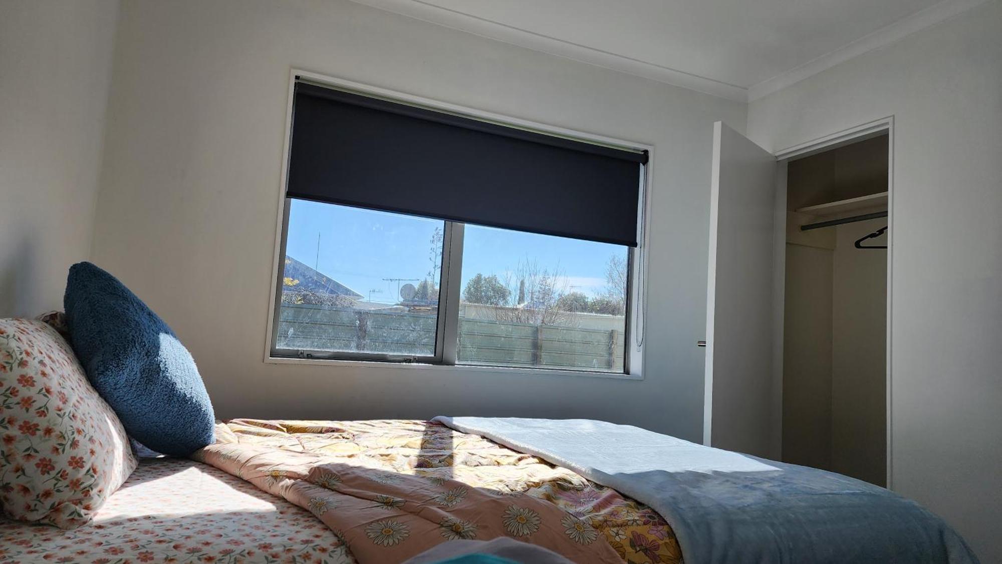 Oaktree Entire Holiday Home, Sleeps 8 To12 Rotorua Bagian luar foto