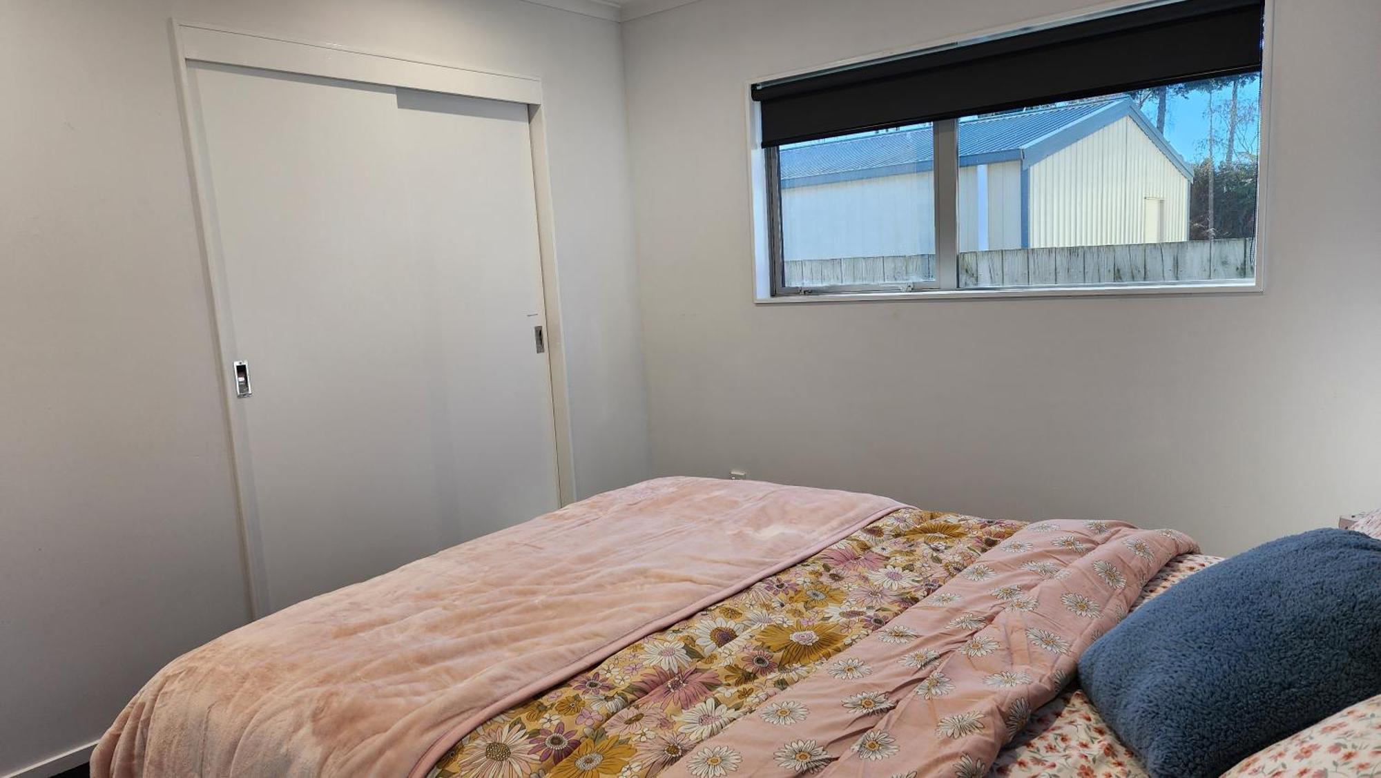 Oaktree Entire Holiday Home, Sleeps 8 To12 Rotorua Bagian luar foto